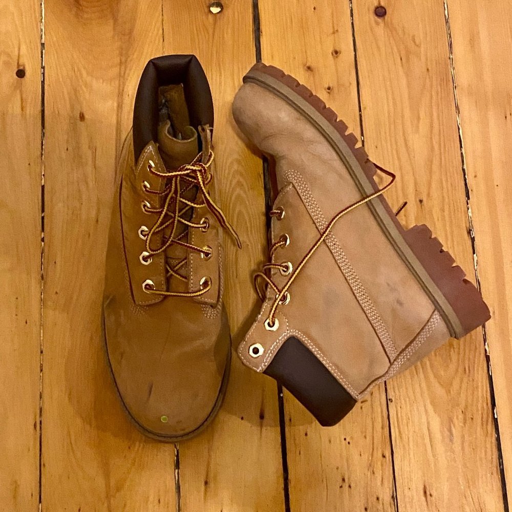 Slightly worn out Timberland's